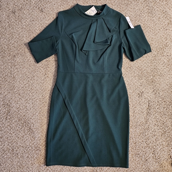 Glamour Dresses & Skirts - NWT Dark GreenBodycon Dress